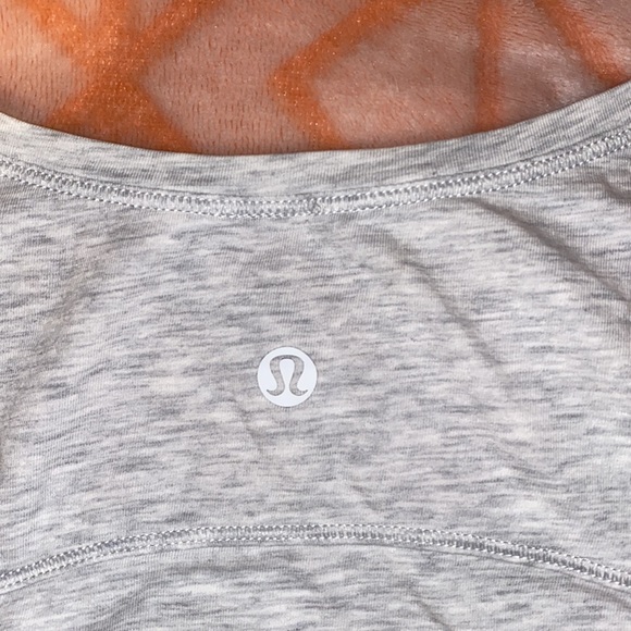 lululemon tank top - Picture 3 of 3